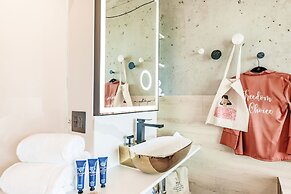 Kompose Boutique Hotel