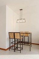 Manantiales Plaza Best Location in Asu