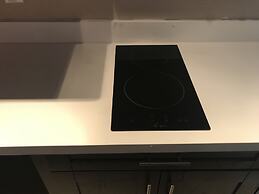 Tropical Inn & Suites