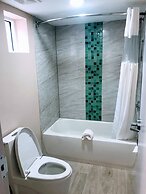 Tropical Inn & Suites