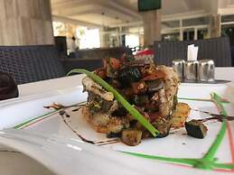 Iris Hotel Ressort Space et Resort