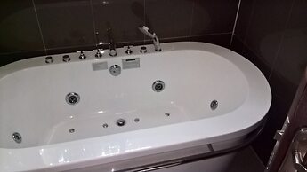 Iris Hotel Ressort Space et Resort