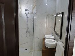 Iris Hotel Ressort Space et Resort