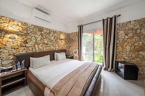 Iris Hotel Ressort Space et Resort