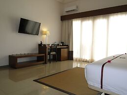 Iris Hotel Ressort Space et Resort