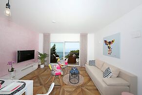 Apartments Redstone Luxury Apartments