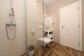 Apartments Redstone Luxury Apartments