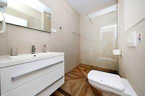 Apartments Redstone Luxury Apartments