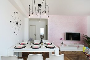 Apartments Redstone Luxury Apartments