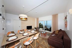 Apartments Redstone Luxury Apartments