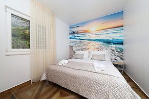 Apartments Redstone Luxury Apartments