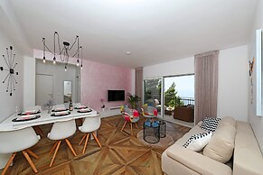 Apartments Redstone Luxury Apartments