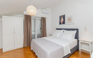 Apartments and Rooms Kapulica