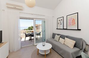 Apartments and Rooms Kapulica