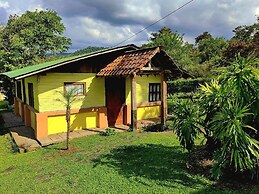 Los Gallitos Eco Lodge