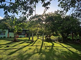 Los Gallitos Eco Lodge