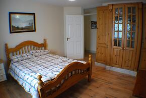 Cosy 2-bed Cottage in Sligo