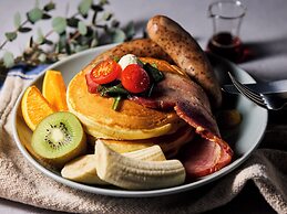 THE LIVELY TOKYO AZABUJUBAN