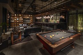 THE LIVELY TOKYO AZABUJUBAN