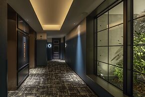 THE LIVELY TOKYO AZABUJUBAN