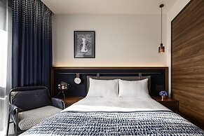 THE LIVELY TOKYO AZABUJUBAN