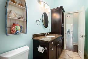 Keepin' It Reel 3 Bedroom Home by RedAwning