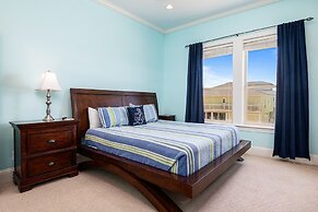 Keepin' It Reel 3 Bedroom Home by RedAwning