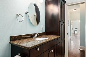 Keepin' It Reel 3 Bedroom Home by RedAwning