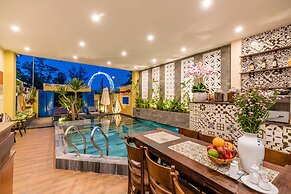 Golden Walls Homestay