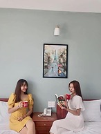 Golden Walls Homestay