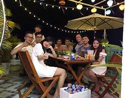 Golden Walls Homestay