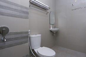 OYO 999 Garuda Guesthouse