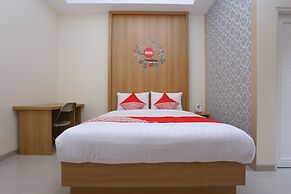 OYO 999 Garuda Guesthouse