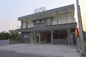 OYO 999 Garuda Guesthouse