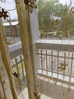 KM68 Castle Homestay