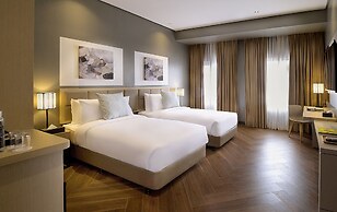 Summit Hotel Greenhills