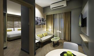 Summit Hotel Greenhills