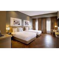 Summit Hotel Greenhills