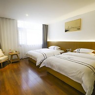 Yinlu Bedroom Fenghuang Hongqiao Shop