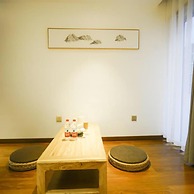 Yinlu Bedroom Fenghuang Hongqiao Shop