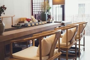 Yinlu Bedroom Fenghuang Hongqiao Shop