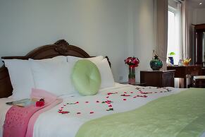 Mercury Central Hotel Hanoi