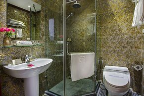 Mercury Central Hotel Hanoi