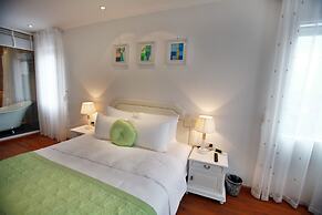 Mercury Central Hotel Hanoi