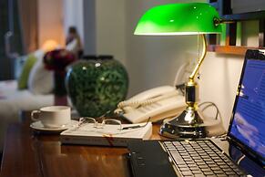 Mercury Central Hotel Hanoi