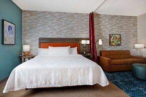 Home2 Suites by Hilton Charlotte Northlake