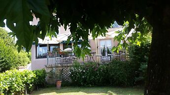 Hotel Coté Rivage