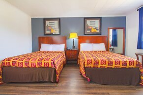 OYO Hotel McAlestar OK S Main St