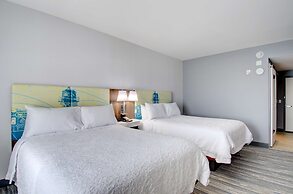 Hampton Inn & Suites Portland West