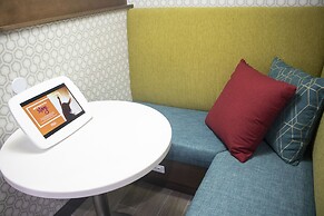 Hampton Inn & Suites Portland West